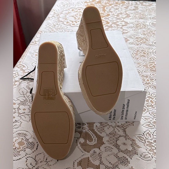Aldo| Wedges - Picture 4 of 4
